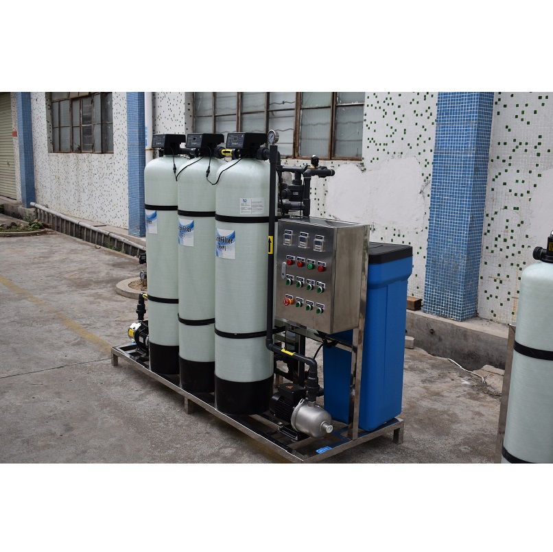 product-2000L Small Water Treatment Equipment RO Reverse Osmosis Filtration System Drinking Water Tr