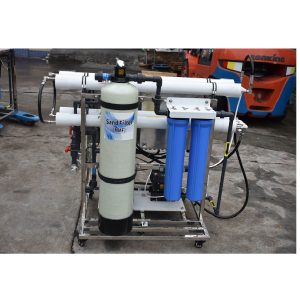 200LPH industrial pure water machine seawater treatment salt water desalination equipment system